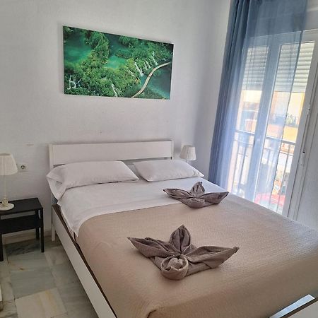 Apartamentos Centro Picasso مالقة المظهر الخارجي الصورة