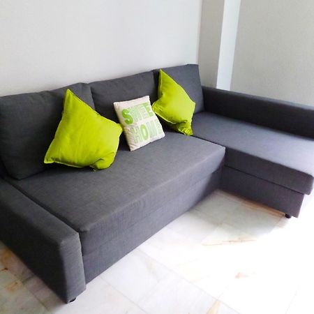Apartamentos Centro Picasso مالقة المظهر الخارجي الصورة